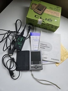 Rare Sony Clie PEG-TJ37 portable 32 Mo de RAM - Wi-Fi - Appareil photo - Palm OS - Très bon état - Photo 1 sur 6
