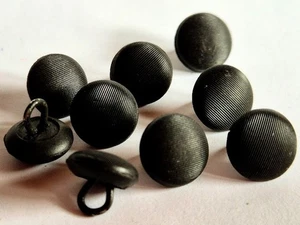 9 schwarze Schuhknöpfe - mit Muster - Anfang 20.Jahrhungert - 10 mm D - Bild 1 von 4