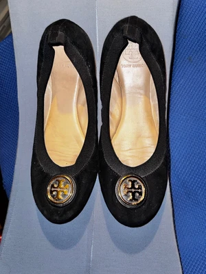 Tory Burch Reva Ballet Negro Gamuza Planos Dorado Logo Mujer’s 9M Foto 1 de 4