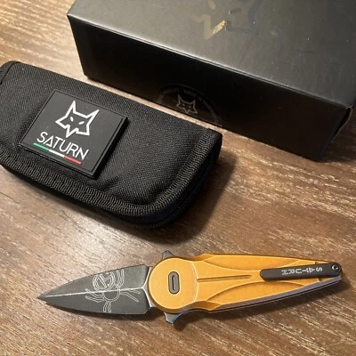 Cuchillo Plegable Fox Saturn 2.56" N690 Hoja de Acero Lavado Cobre Mango de Aluminio Foto 1 de 4