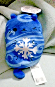 NWT Cats vs Pickles #241 FLURRY SNOWFLAKE KITTY CAT Plush TOY 4 INCHES - Picture 1 of 1