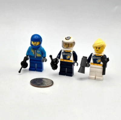 LEGO Stunt Racers Drivers Gear Mechanic Minifigure Lot x3 w/ Accessories Helmets - Image 1 of 4