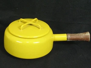 Vintage MCM Dansk Designs Yellow Enamel Saucepan with Lid and Wood Handle 1HQ - Picture 1 of 7