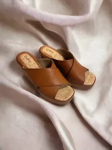 Sandalias de cuña BOC by Born Cici con tiras, bronceadas, para mujer talla 7M, nuevas sin caja. - Imagen 1 de 9
