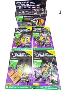 TRANSFORM G1 Reissue Carded Combaticon Bruticus Brand New Free Shipping - Picture 1 of 7