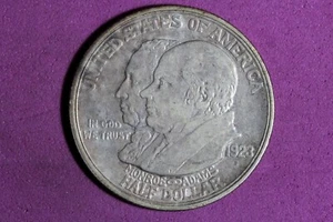 Mezzo dollaro commemorativo 1923 S Monroe Adams #D0664 - Foto 1 di 2
