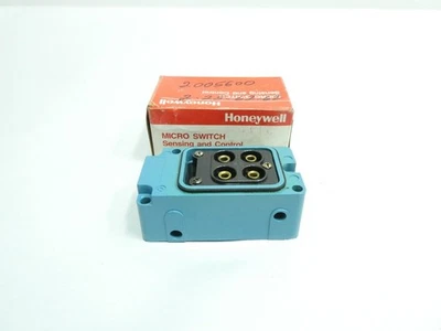 Honeywell 18PA1 Micro Switch Terminal Base - Image 1 of 4