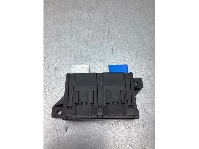 Chiusura centralizzata Peugeot 208 I CA, CC 9800559580 P23265452 - Immagine 1 di 1