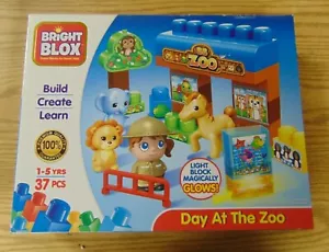 Juego de 37 piezas Bright Blox DAY AT THE ZOO con bloque de luz mágico NUEVO - Imagen 1 de 2