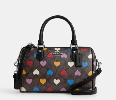 Bolso Rowan para mujer Coach nuevo con etiquetas en cuero exclusivo varios corazones marrón CP109 Foto 1 de 4
