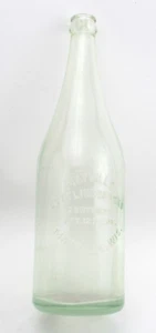 C1915 Mayville Bottling Works Wisconsin Soda Water Glass Bottle WI 1 PT 12 FL OZ - Picture 1 of 10