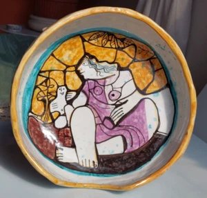 Coppa in terracotta smaltata alla maniera di Desimone - Vietri- Picasso Cubismo - Foto 1 di 13