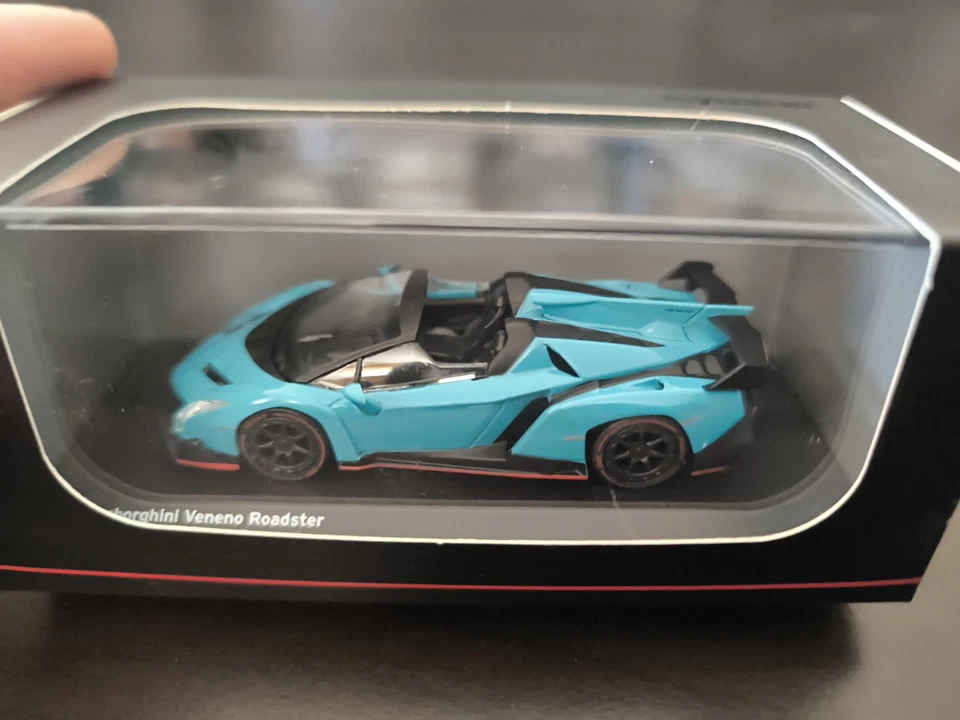 Kyosho 1:64 - Lamborghini Veneno Roadster  - Photo 1/4