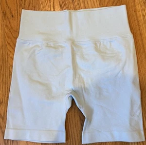 Nwot Womens Light Blue Athletic Yoga Shorts Small - Picture 1 of 1