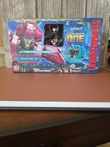 Yolopark Transformers One/ ELITA-1 (Cog-less Bot Mode) Advanced Model Kit - Picture 1 of 4
