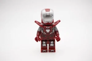 LEGO® Marvel Minifigure - Silver Centurion (Iron Man - Mark 33 Armor) 5002946 - Picture 1 of 7