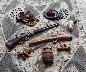 lot miniatures western saloon pour vitrine ou maison de poupée - Imagen 1 de 3