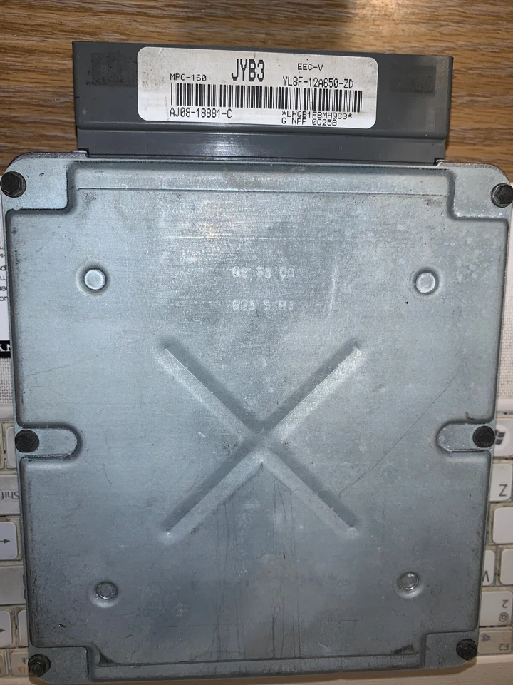 2001 Mazda Tribute запрограммированный компьютеризированный - Изображение 1 из 4