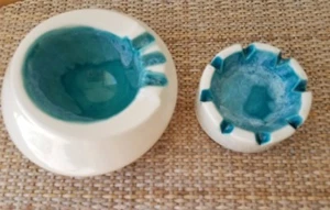 2 Spiegel of Miami Porzellan Ton Aschenbecher #3 & #13 Mid Century Modern MCM - Bild 1 von 10
