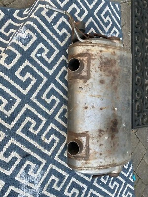 Silenciador Infiniti G37/2014-2015 Q60 OEM Foto 1 de 4