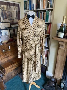 Turnbull & Asser of Jermyn Street Yellow Silk Paisley Dressing Gown - Picture 1 of 14