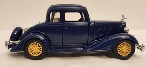Chevrolet 1933 Chevrolet Eagel 1:32 de Akro azul nuevo en caja - Imagen 1 de 24