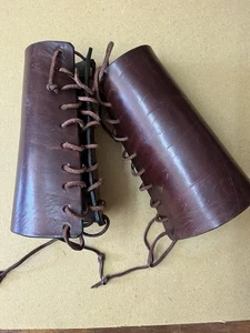 Unterarmschoner, Lederpanzerung, Bogenschütze. - Bild 1 von 5