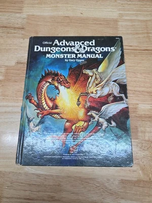 Manual Oficial Advanced Dungeons & Dragons Monster Gygax TSR 4ª Edición 1979 HC Foto 1 de 4
