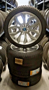 1 Satz Pirelli Winterräder für Skoda Karoq 4x4, 225/45 R19 96H, ungefahren - Bild 1 von 3