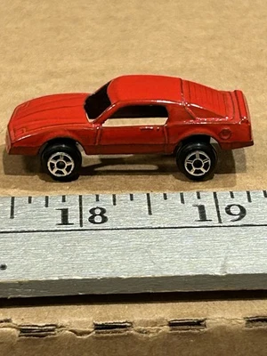 "Coche de juguete vintage Tootsie rojo Pontiac Firebird miniatura 2"" buen aspecto" Foto 1 de 4