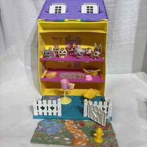 Vintage 1996 Littlest Pet Shop Country Home Carry Case With Lots Of Accessories - Picture 1 of 13