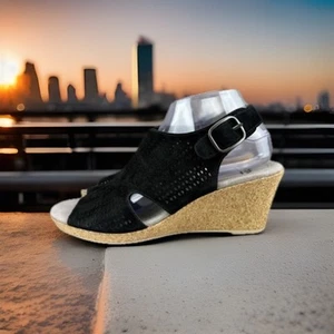 ✅Earth Woodland Radiant Womens 8 Sandal Perforated Leather Slingback Wedge Black - Picture 1 of 10