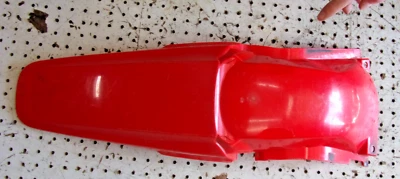 02 07 Honda CR125R BACK FENDER - Изображение 1 из 2