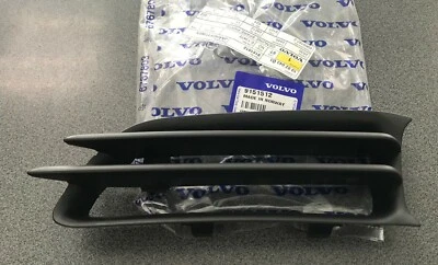 Cubierta de parachoques antiniebla delantera izquierda Volvo V70 S70 9151512 Foto 1 de 4