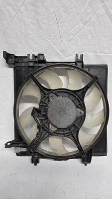 Conjunto de motor ventilador radiador LH Subaru Impreza 2008-2016 2,0 L 45122FG003 OEM Foto 1 de 4