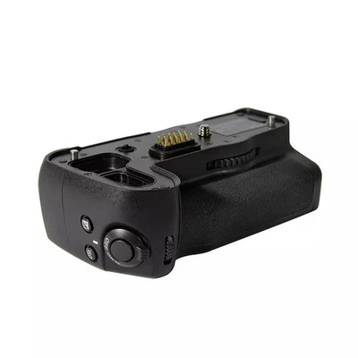 D-BG4 Battery Grip Vertical Shooting Accessories For Pentax K-5 K-7 K-5II K-5IIS - Image 1 of 4