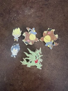 Pokémon Dragon Ball Z Pins Lot 5 - Picture 1 of 7