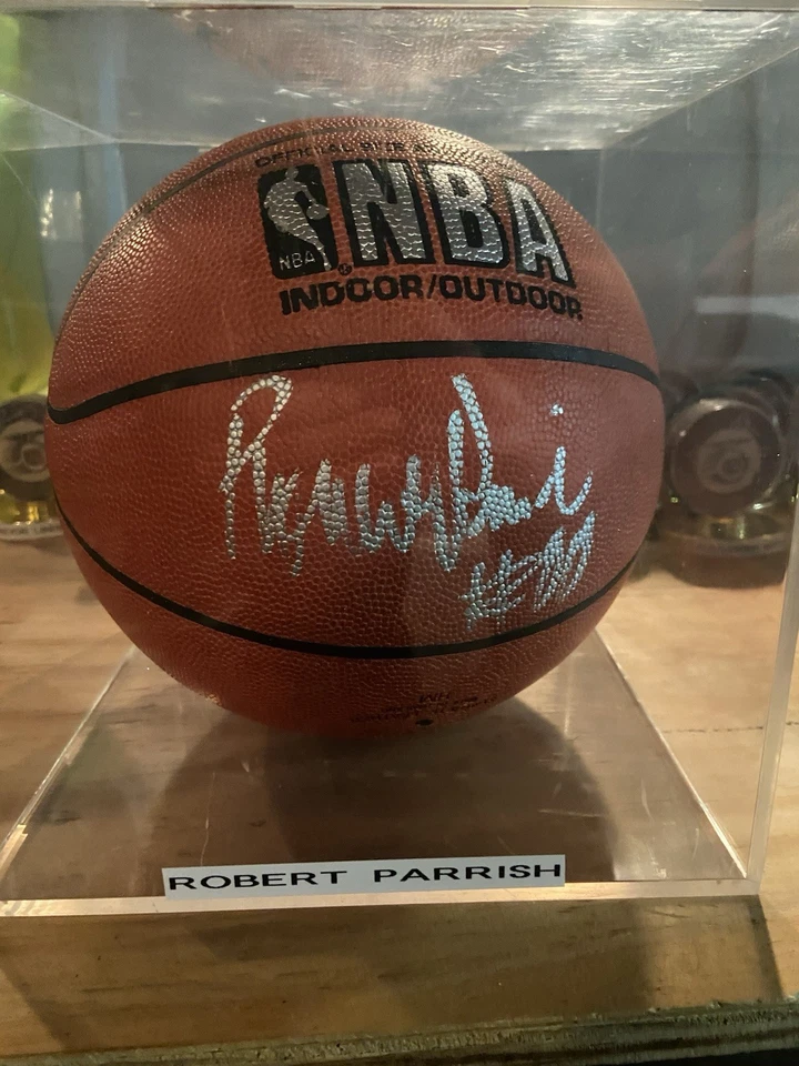 Robert Parrish Signed NBA Basketball With JSA - Image 1 of 1