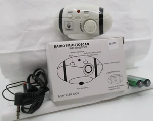 TA1304 SCRELEC RADIO FM AUTOSCAN ECOUTEURS LA FAMILLE RRRUGBY RENAULT CLBR2009 - Imagen 1 de 12