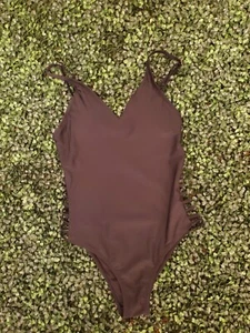 RELLECIGA ~ One Piece Swimsuit with Open Sides Women's 🖤 Jet Black Size M ~ NWT - Picture 1 of 9