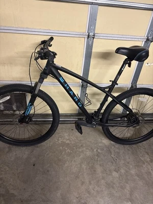 Bicicleta de montaña Haro Flightline One ruedas de 27,5" negro mate Foto 1 de 4