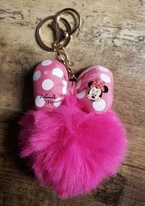 Disney's Minnie Mouse Fuzzy Fur Ball Lila Bommel Rosa Plüsch Schlüsselanhänger Tasche Clip - Bild 1 von 2