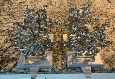 Juego de 4 soportes para medias de Navidad 3D de alambre con cuentas muelle 1 base de metal Foto 1 de 4