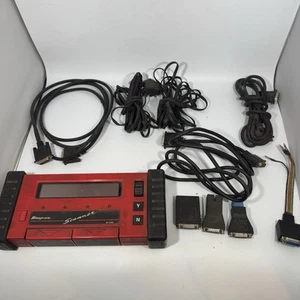 Escáner de diagnóstico automotriz Snap-On MT2500 con accesorios - Imagen 1 de 11