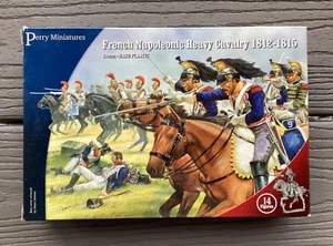PERRY MINIATURES 28MM NAPOLEÓNICA CABALLERÍA PESADA FRANCESA 1812-1815 PLÁSTICO DURO 202 - Imagen 1 de 13