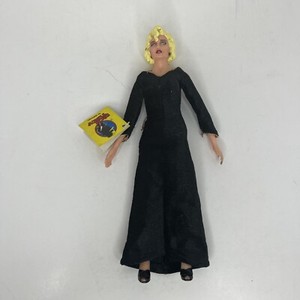 Breathless Mahoney (Madonna) Dick Tracy Doll W/Hand Tag Vintage 90s Disney