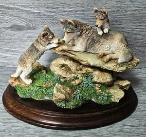 Vintage Country Artists By K. SHERWIN "Air Off Spring" Wolf Family, Figurine - Picture 1 of 16