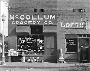 Masters of Photography: Walker Evans: Grocery Store, Alabama:  Digital Photo