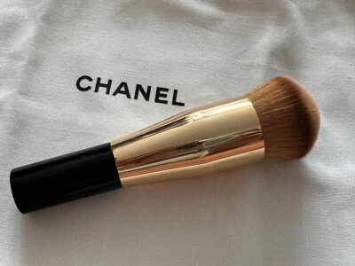 Chanel Brush Sublimage L'essence De Teint Nuevo. Gran Calidad Nuevo Sin Etiquetas 100% Auténtico Foto 1 de 4