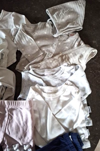 8Teile 3 Body 2 Hosen 2 Pulli 1 Set Zara  62/68 - Bild 1 von 5